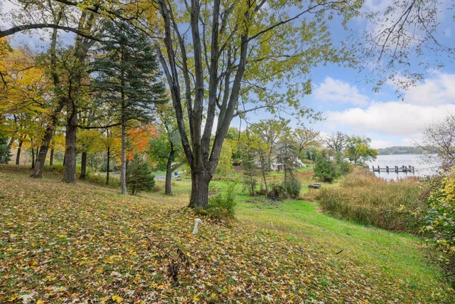 $1,650,000 | 365 West Lake Street, Orono, MN 55356