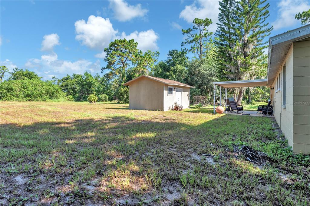 1815 30th Street Southeast Ruskin, FL 33570 - Photo 5 of 31