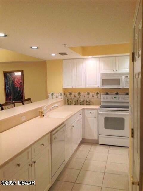 4670 Links Village Drive, Unit B202 Ponce Inlet, FL 32127 - Photo 6 of 20 Kitchen