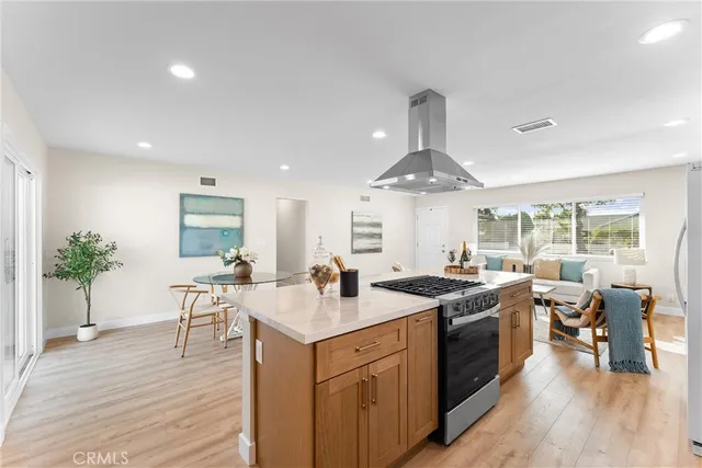 $4,900 | 15542 Mayflower Lane, Huntington Beach, CA 92647