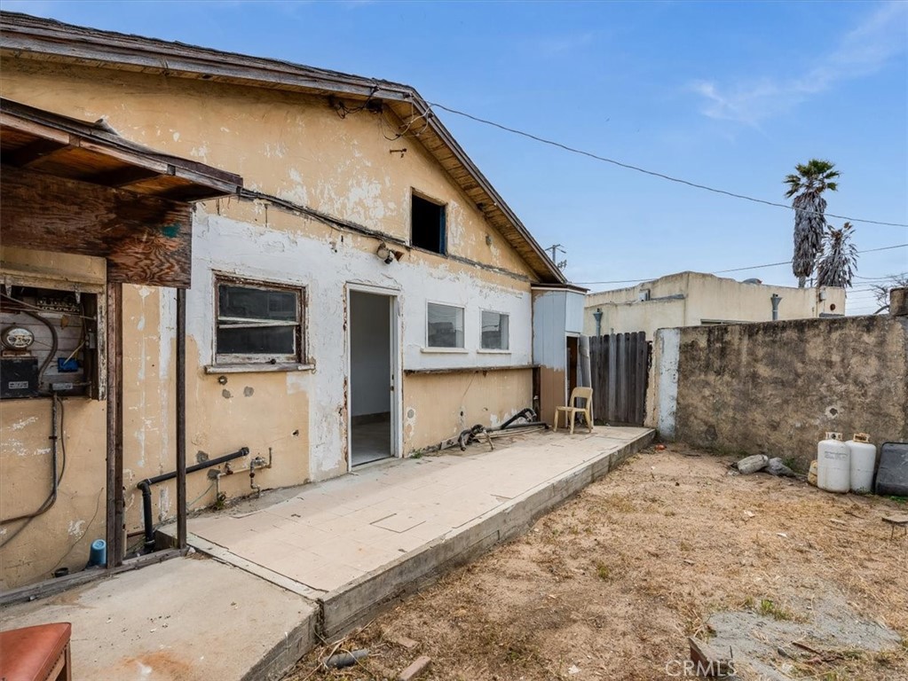 396 Pier Avenue Oceano, CA 93445 - Photo 21 of 24 a view of a house with wooden floor and a sink