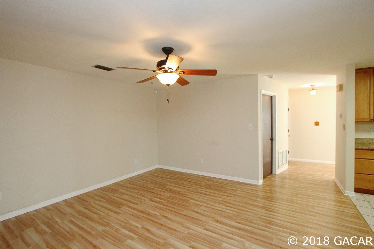 1824 Southwest 78 Terrace Gainesville, FL 32607 - Photo 12 of 23 Gallery Image 12