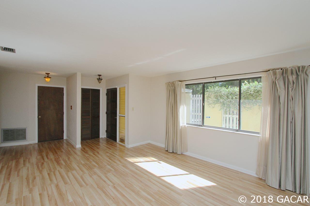 1824 Southwest 78 Terrace Gainesville, FL 32607 - Photo 13 of 23 Gallery Image 13