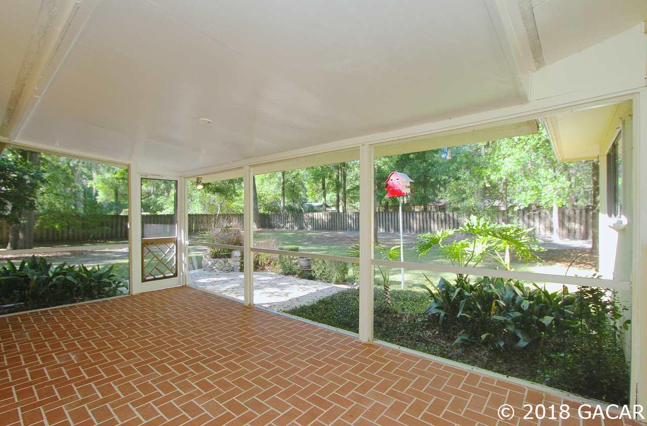 1824 Southwest 78 Terrace Gainesville, FL 32607 - Photo 4 of 23 Gallery Image 4