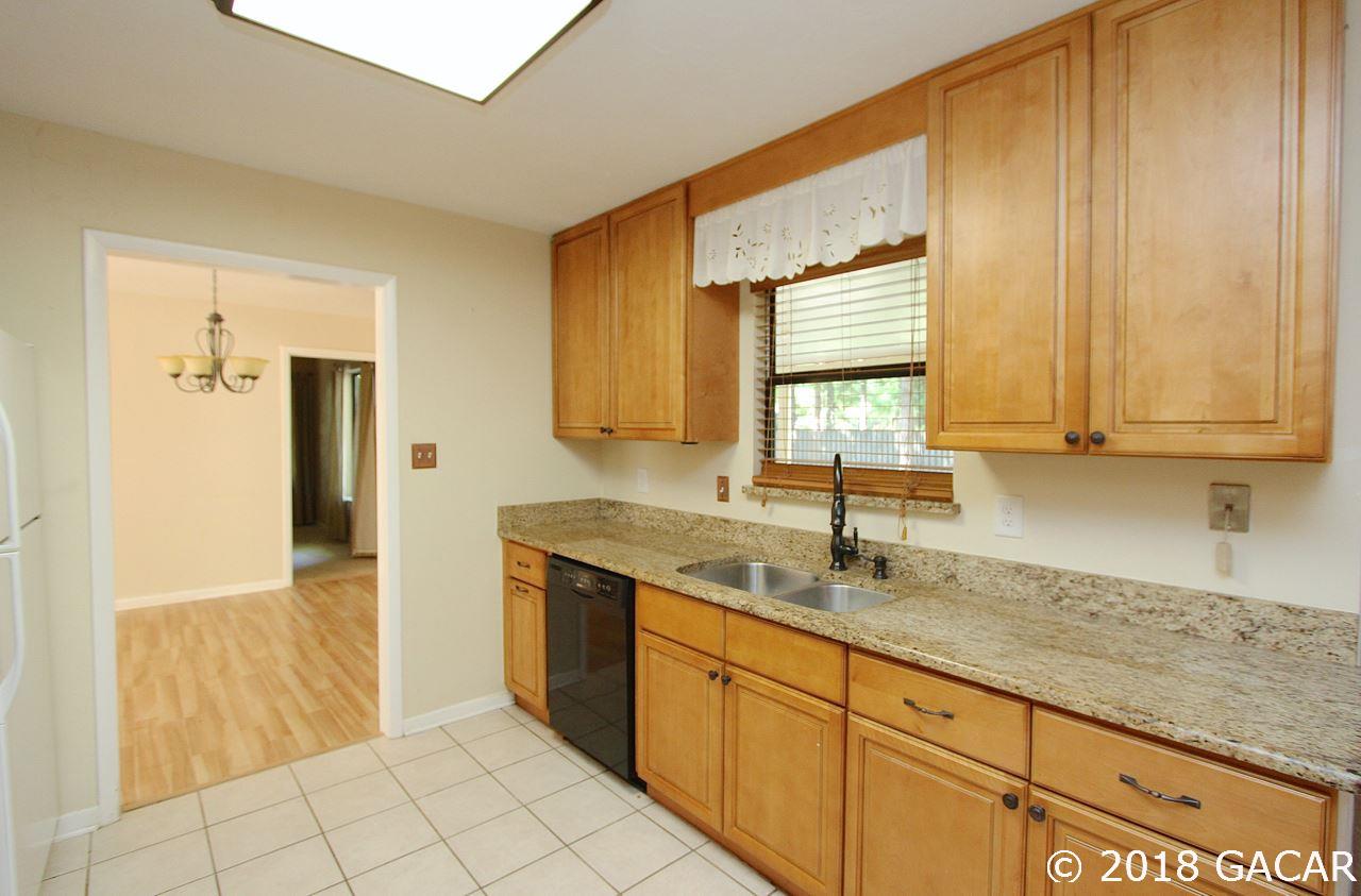 1824 Southwest 78 Terrace Gainesville, FL 32607 - Photo 8 of 23 Gallery Image 8