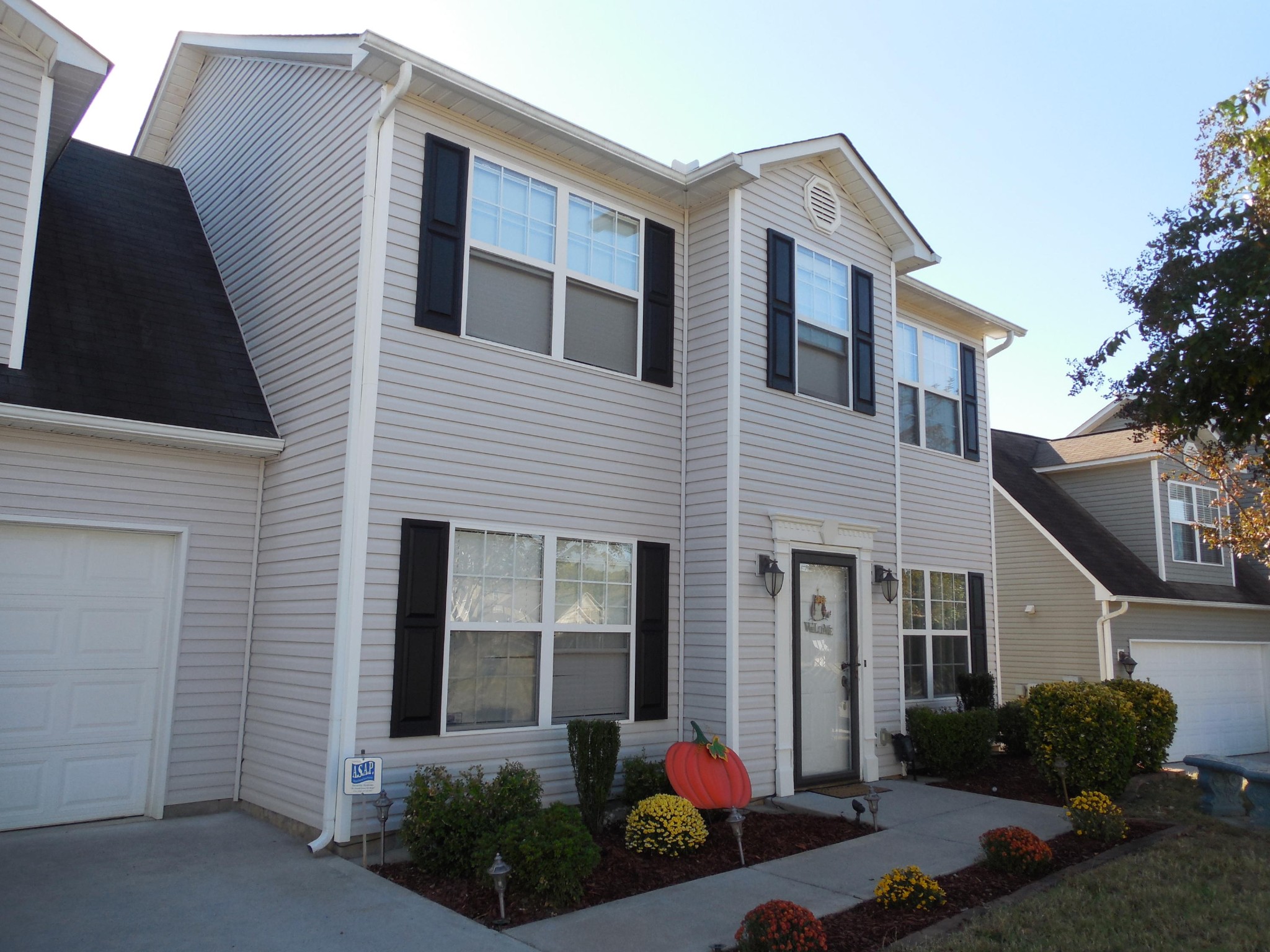 7835 Dawnview Road, Unit 3 Powell, TN 37849 - Photo 1 of 23 Gallery Image 1