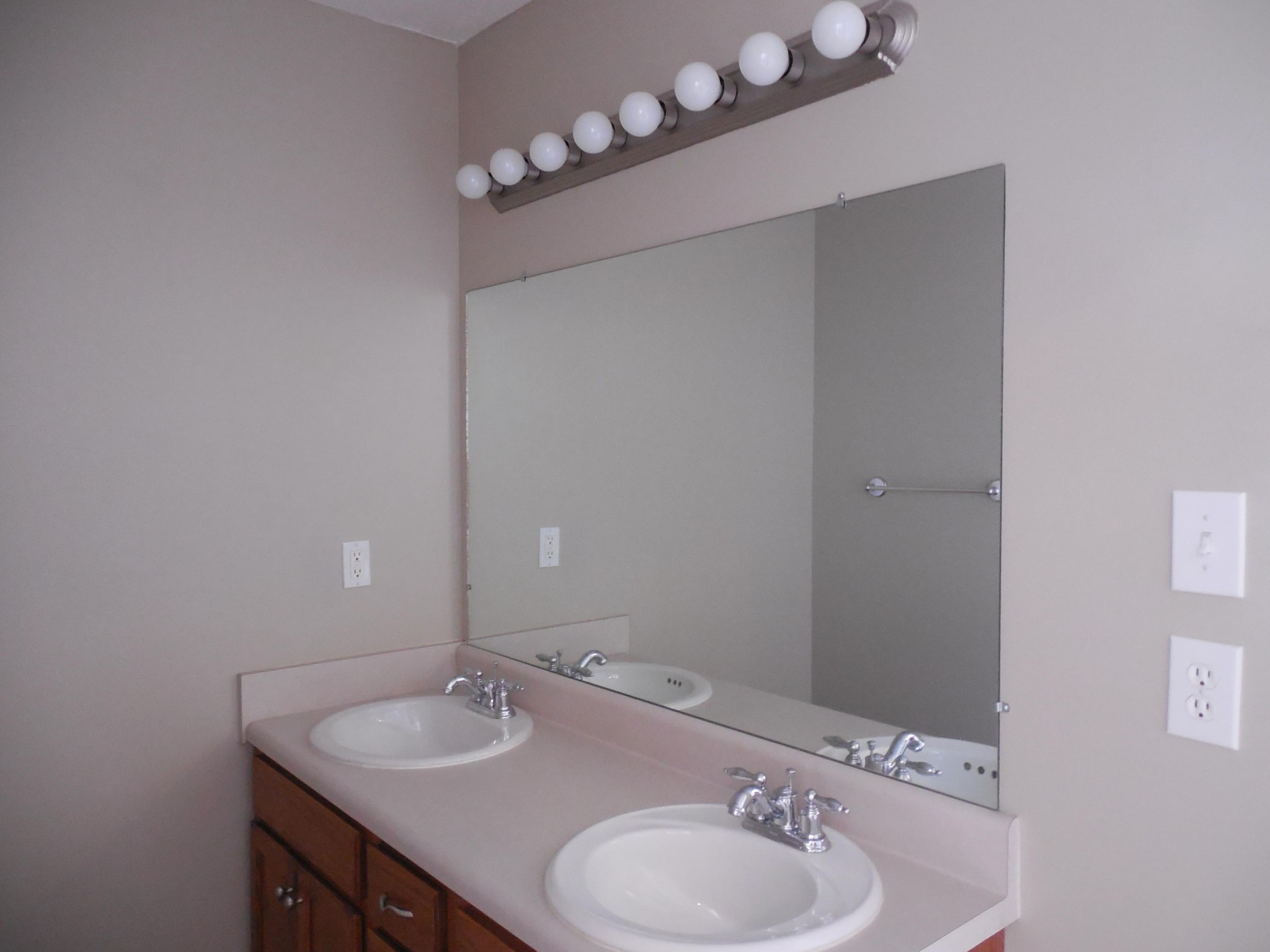 7835 Dawnview Road, Unit 3 Powell, TN 37849 - Photo 13 of 23 Gallery Image 13