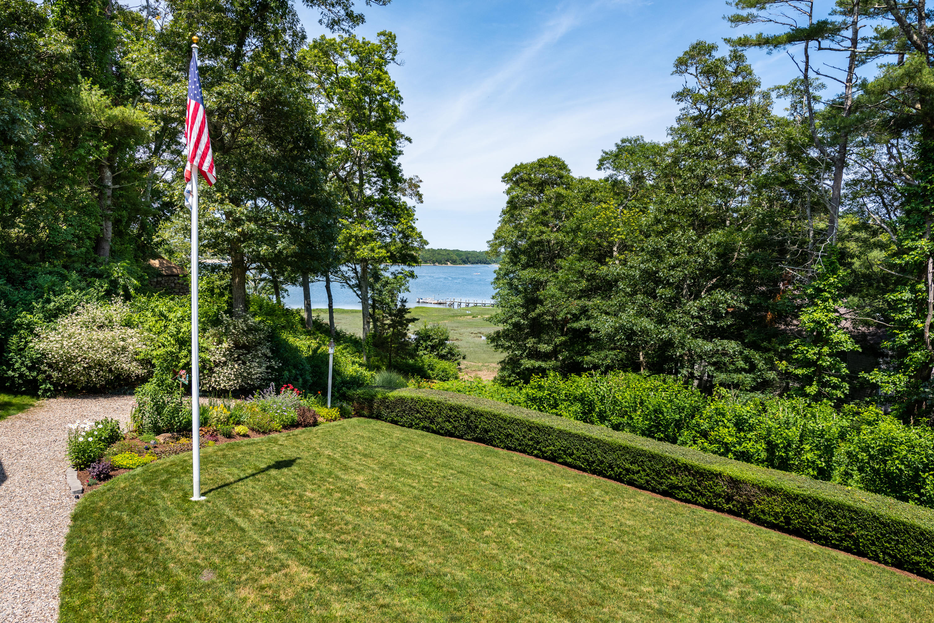 7 Wolf Road Buzzards Bay, MA 02532 - Photo 12 of 53 7Wolf112