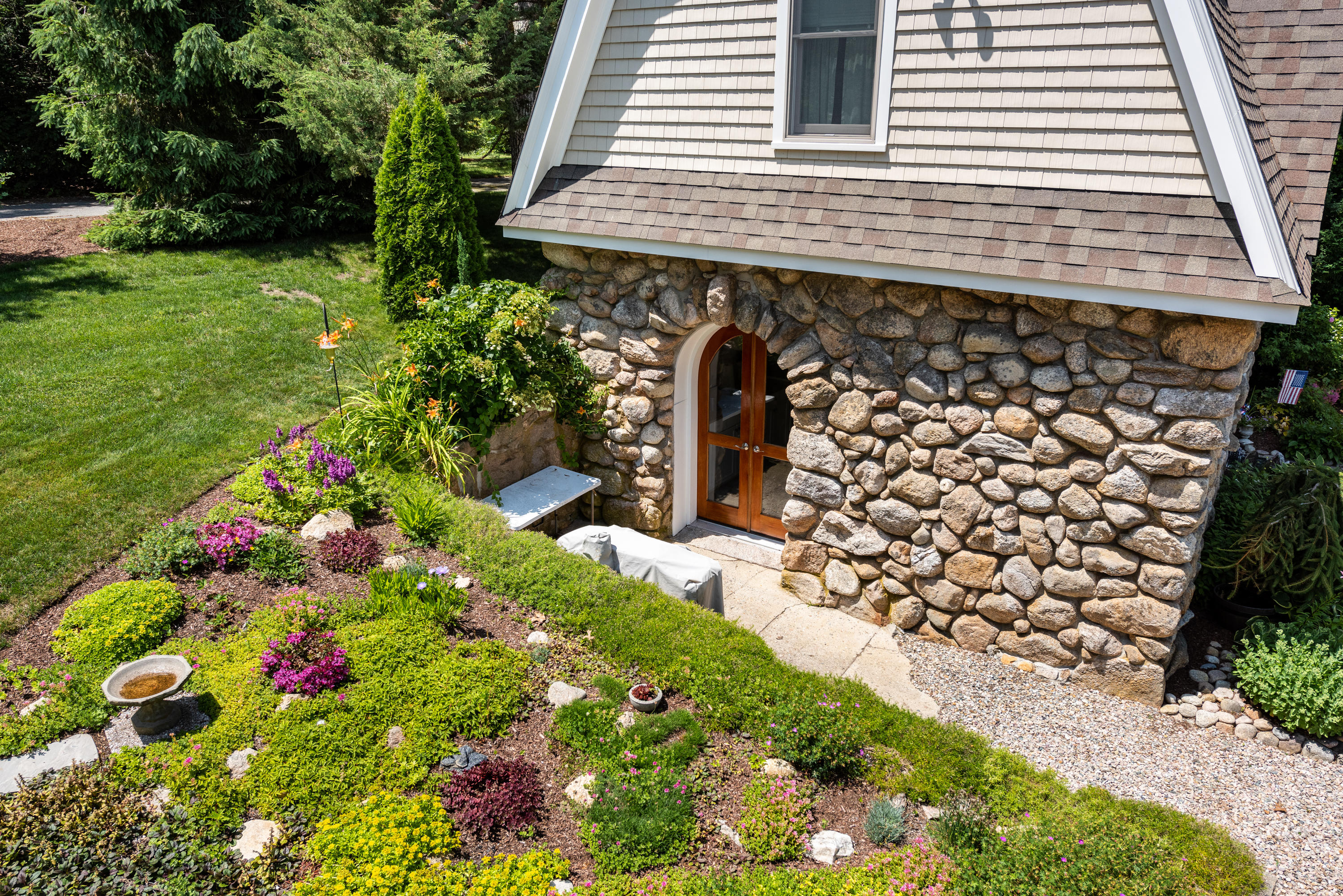 7 Wolf Road Buzzards Bay, MA 02532 - Photo 13 of 53 7Wolf113