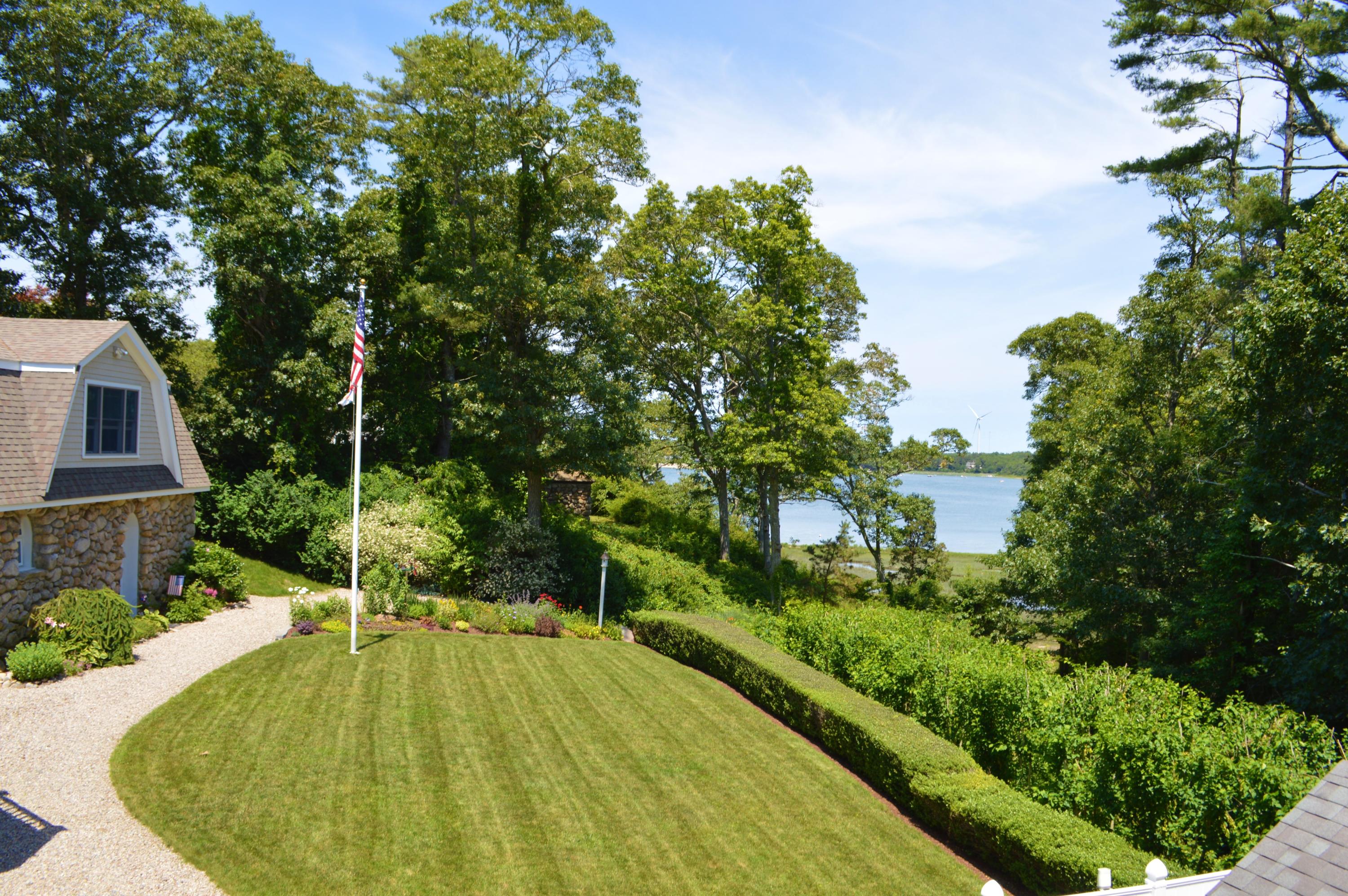 7 Wolf Road Buzzards Bay, MA 02532 - Photo 15 of 53 DSC_0566 (2)