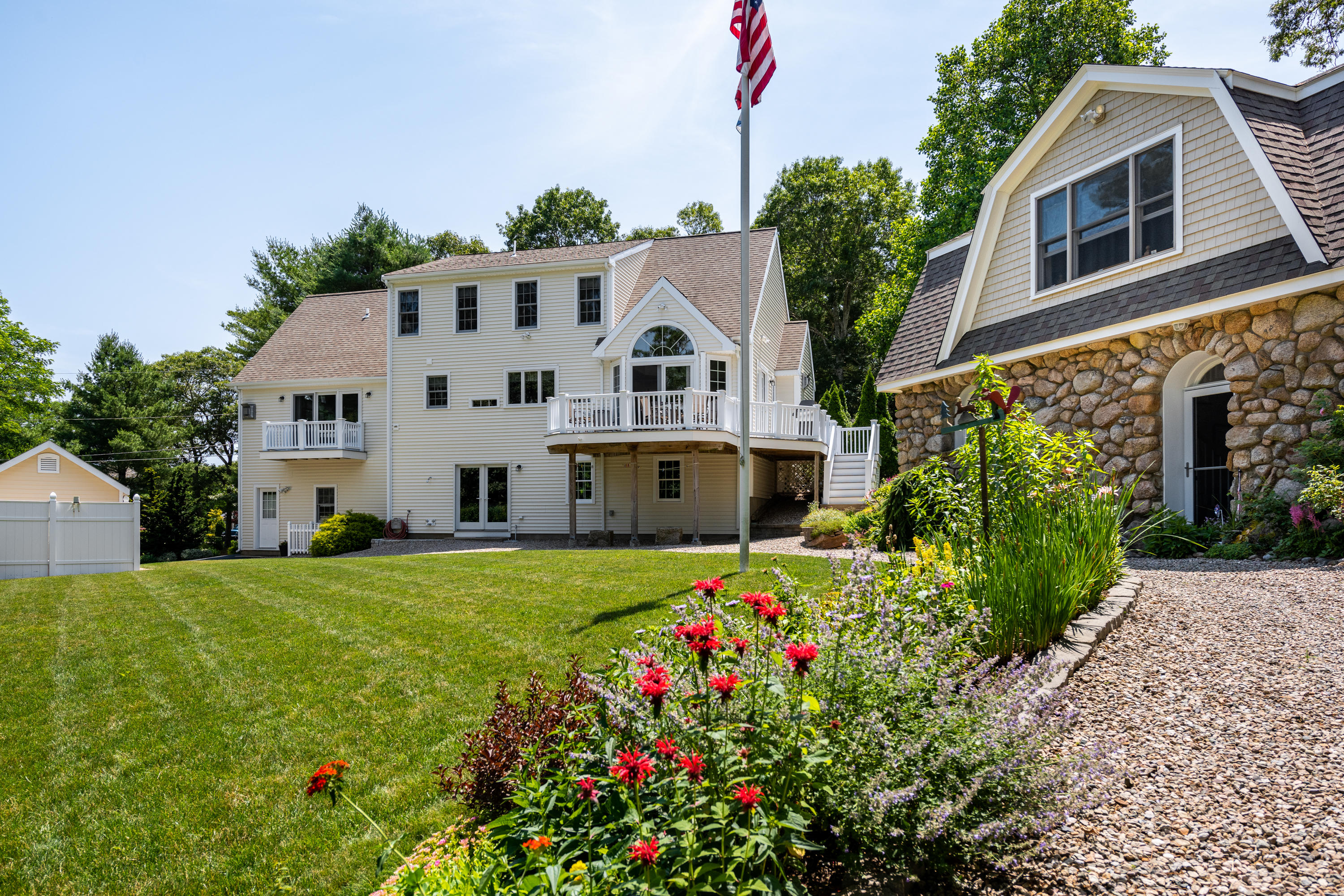 7 Wolf Road Buzzards Bay, MA 02532 - Photo 17 of 53 7Wolf117