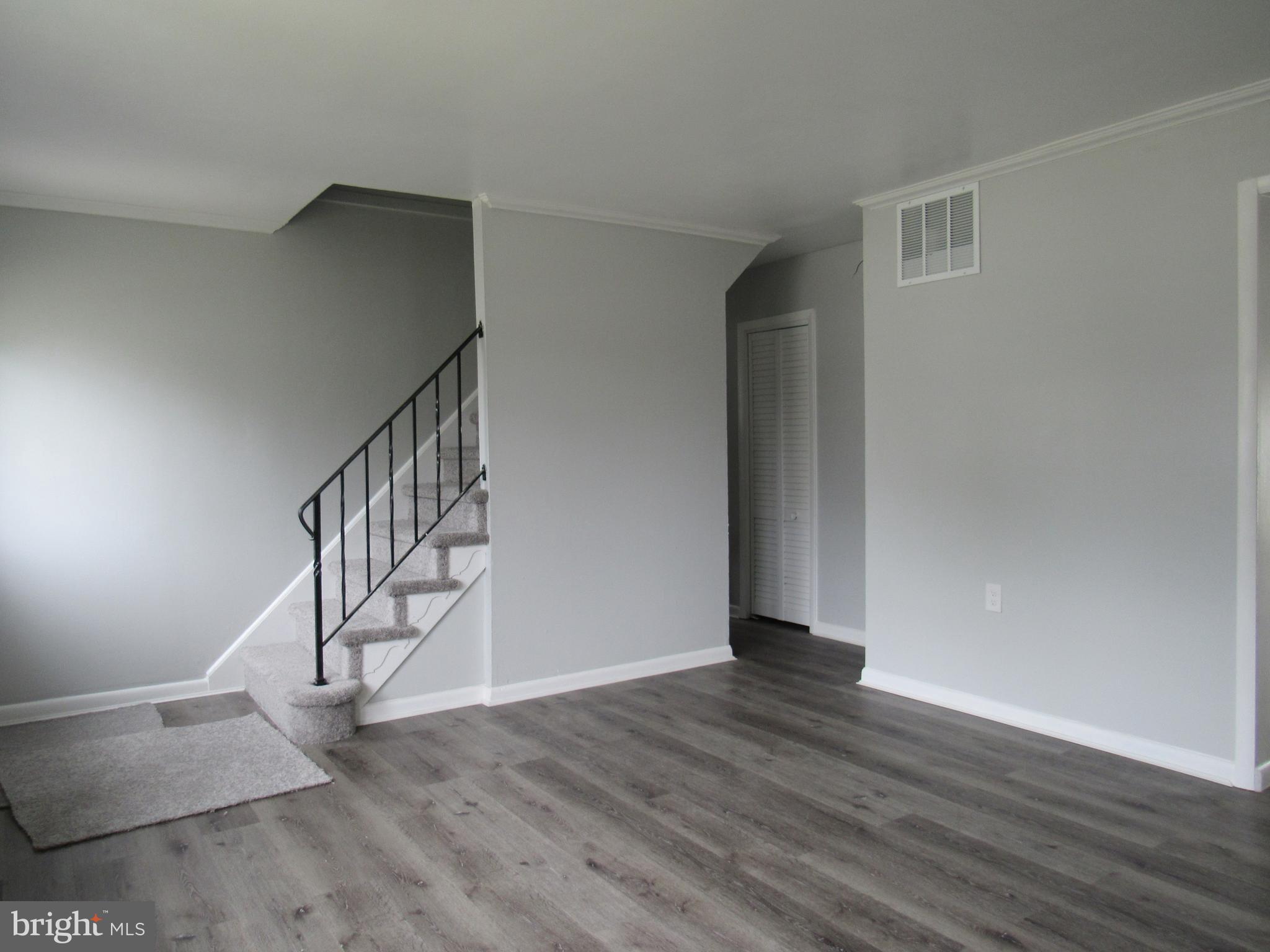 818 Mt Road Burlington, NJ 08016 - Photo 5 of 17 Gallery Image 5