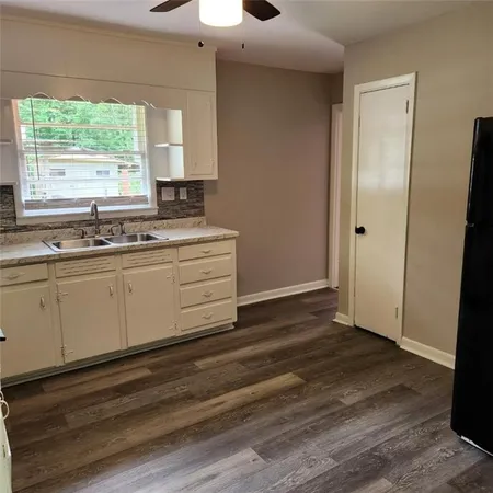 $1,775 | 342 Holiday Cemetary Road, Jefferson, GA 30549