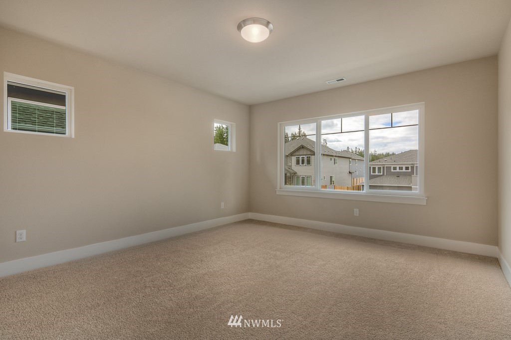 1233 198th Place Southeast Bothell, WA 98012 - Photo 17 of 18