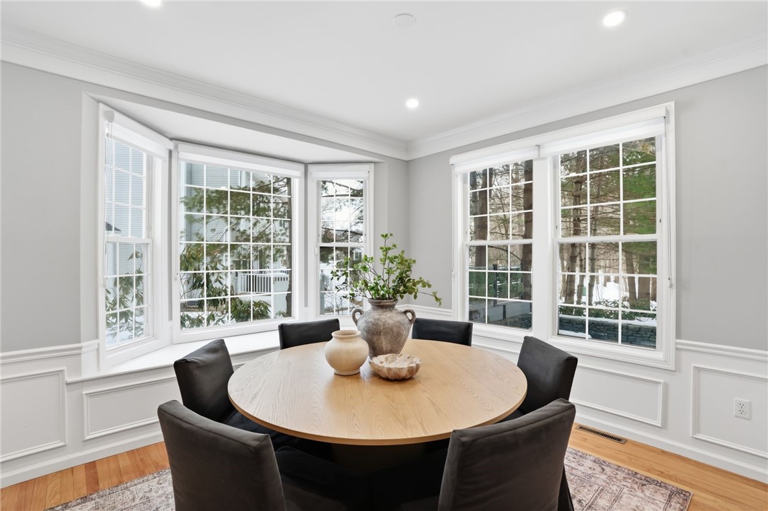 442 Sleepy Hollow Farm Road Warwick, RI 02886 - Photo 14 of 38