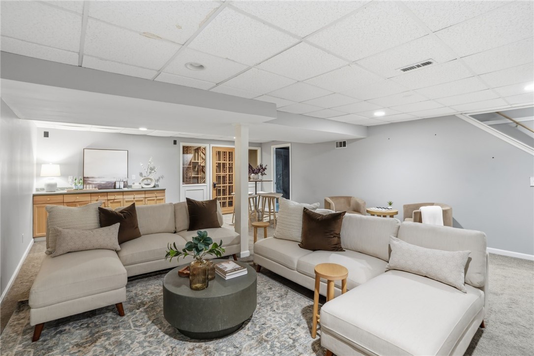 442 Sleepy Hollow Farm Road Warwick, RI 02886 - Photo 34 of 38