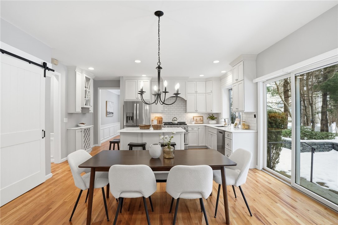 442 Sleepy Hollow Farm Road Warwick, RI 02886 - Photo 4 of 38