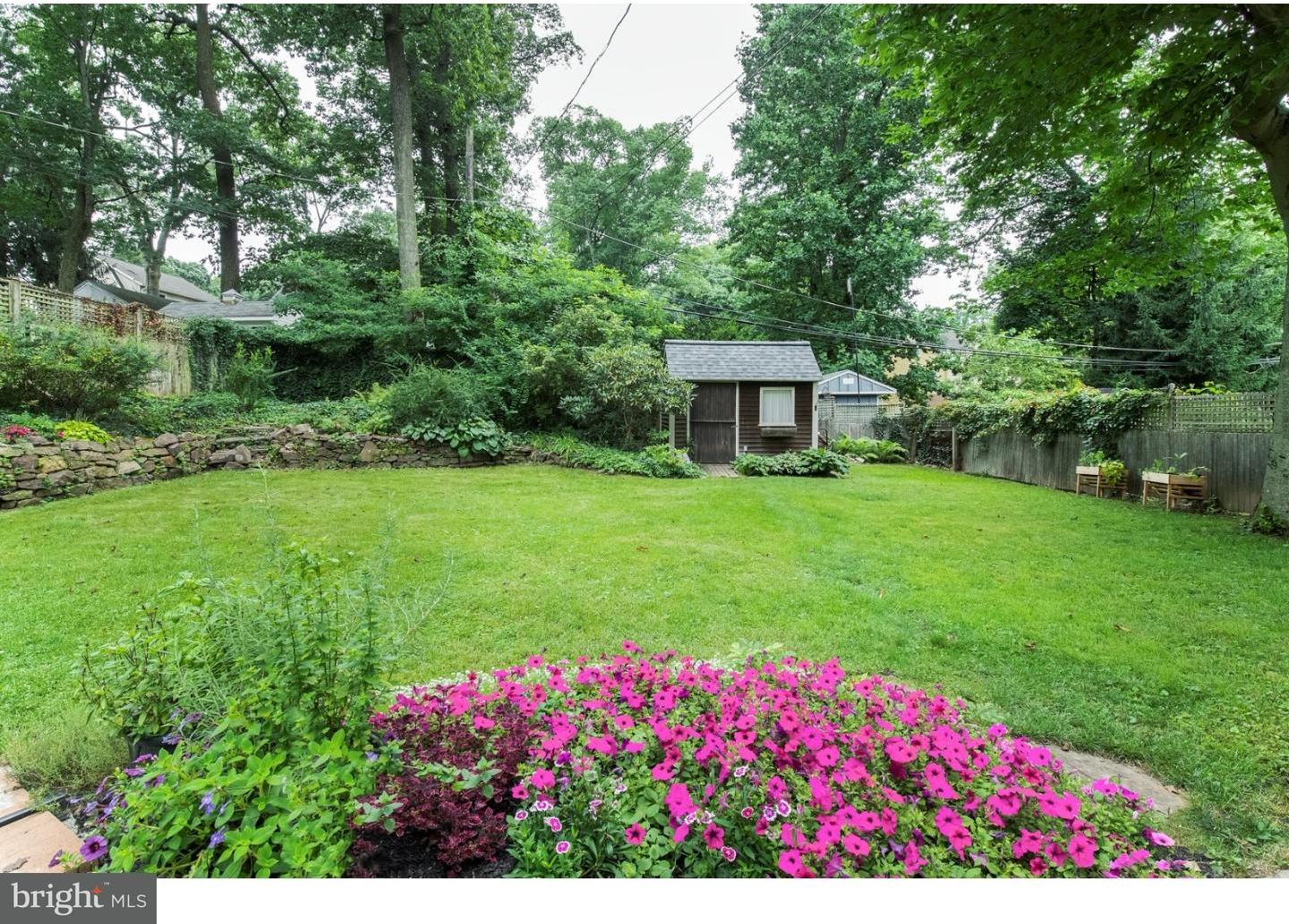 122 Fennerton Road Paoli, PA 19301 - Photo 23 of 24 Garden