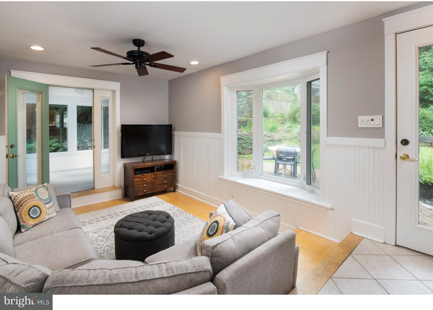 122 Fennerton Road Paoli, PA 19301 - Photo 10 of 24 Family Room