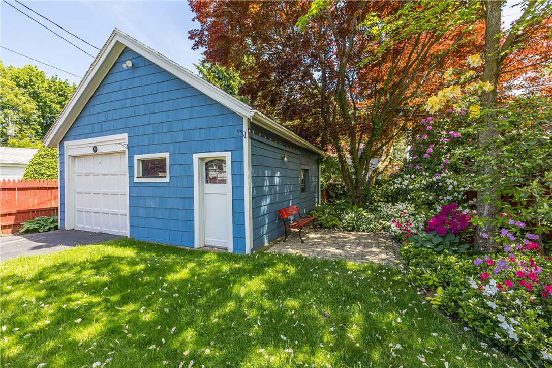 78 Van Bergh Avenue Rochester, NY 14610 - Photo 23 of 27