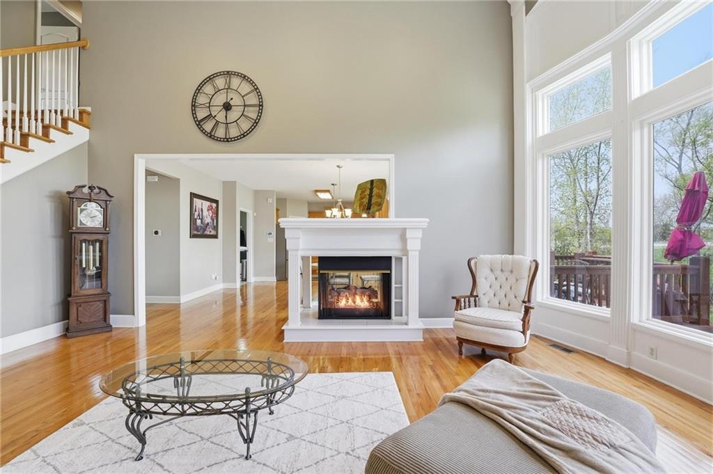 12616 Donahoo Road Kansas City, KS 66109 - Photo 4 of 59