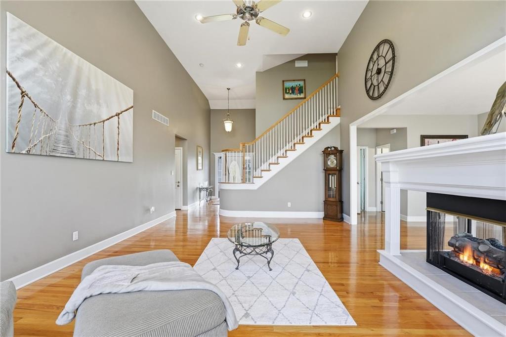 12616 Donahoo Road Kansas City, KS 66109 - Photo 8 of 59