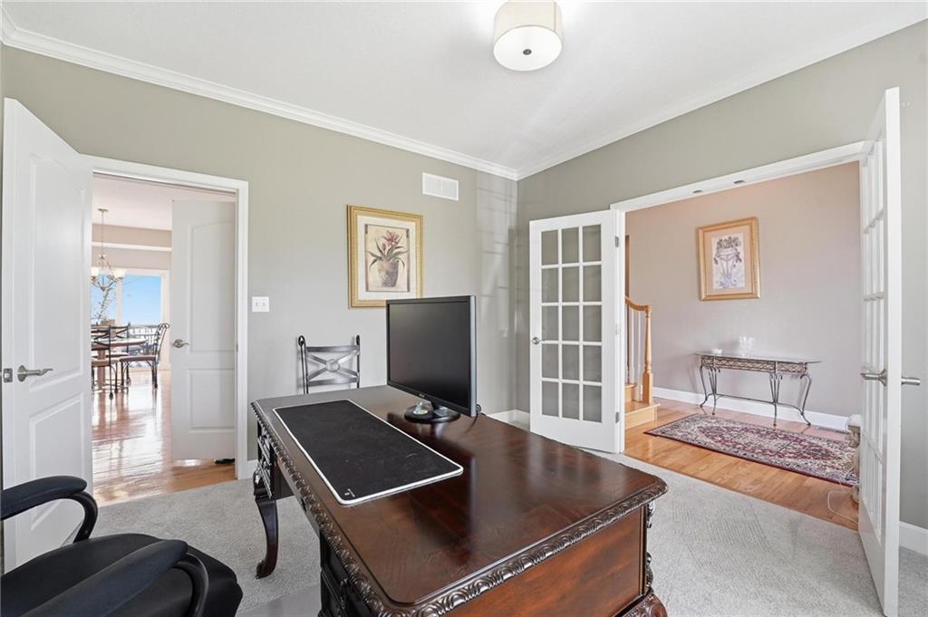 12616 Donahoo Road Kansas City, KS 66109 - Photo 9 of 59