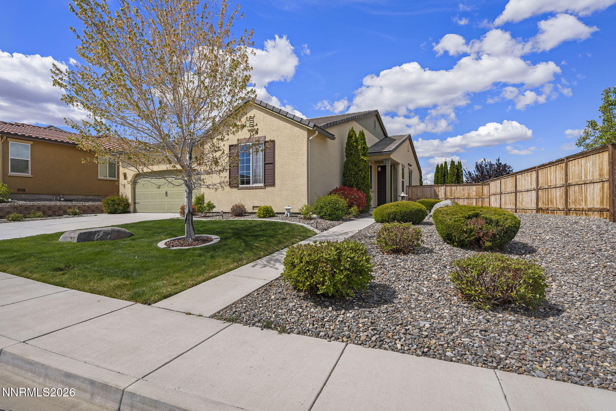 2828 Kimberlite Road Sparks, NV 89436 - Photo 2 of 22 2-web-or-mls-_DSC1049