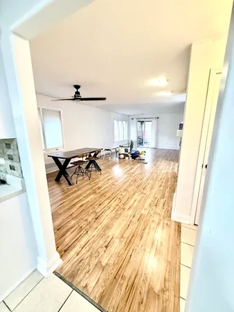 $2,350 | 9418 Erie Street, Highland, IN 46322