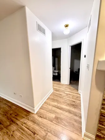 $2,350 | 9418 Erie Street, Highland, IN 46322