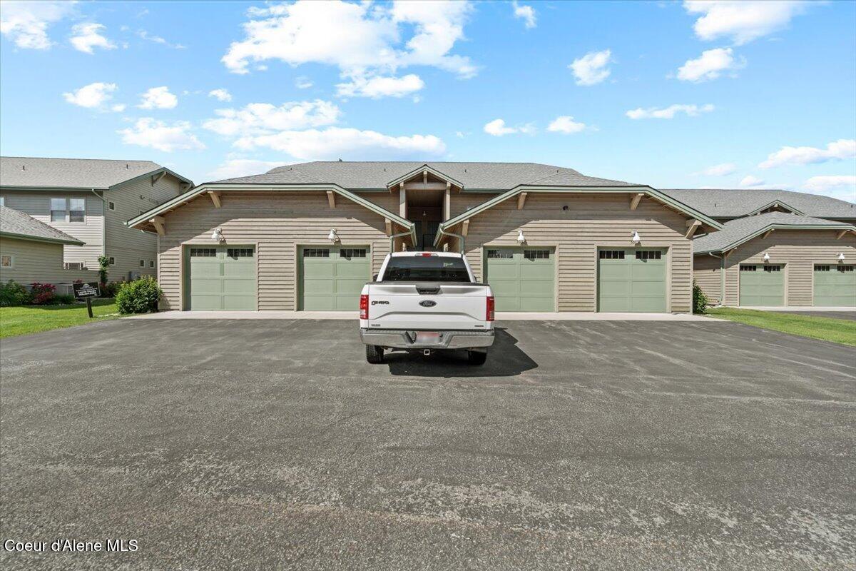 511 Guthrie Place, Unit 503 Dover, ID 83825 - Photo 10 of 58 10-Front of Home