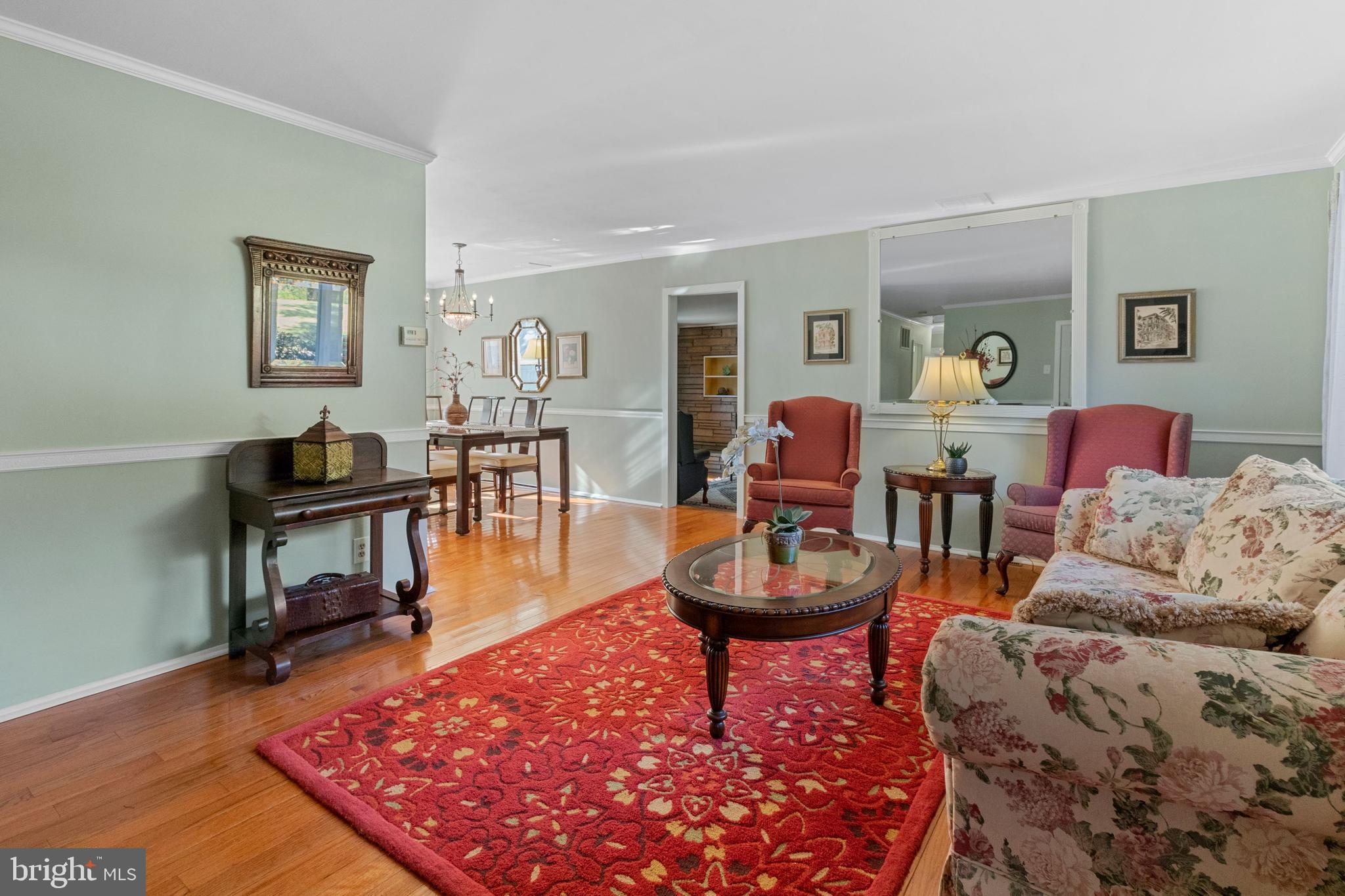 1087 Marie Road Rydal, PA 19046 - Photo 3 of 25