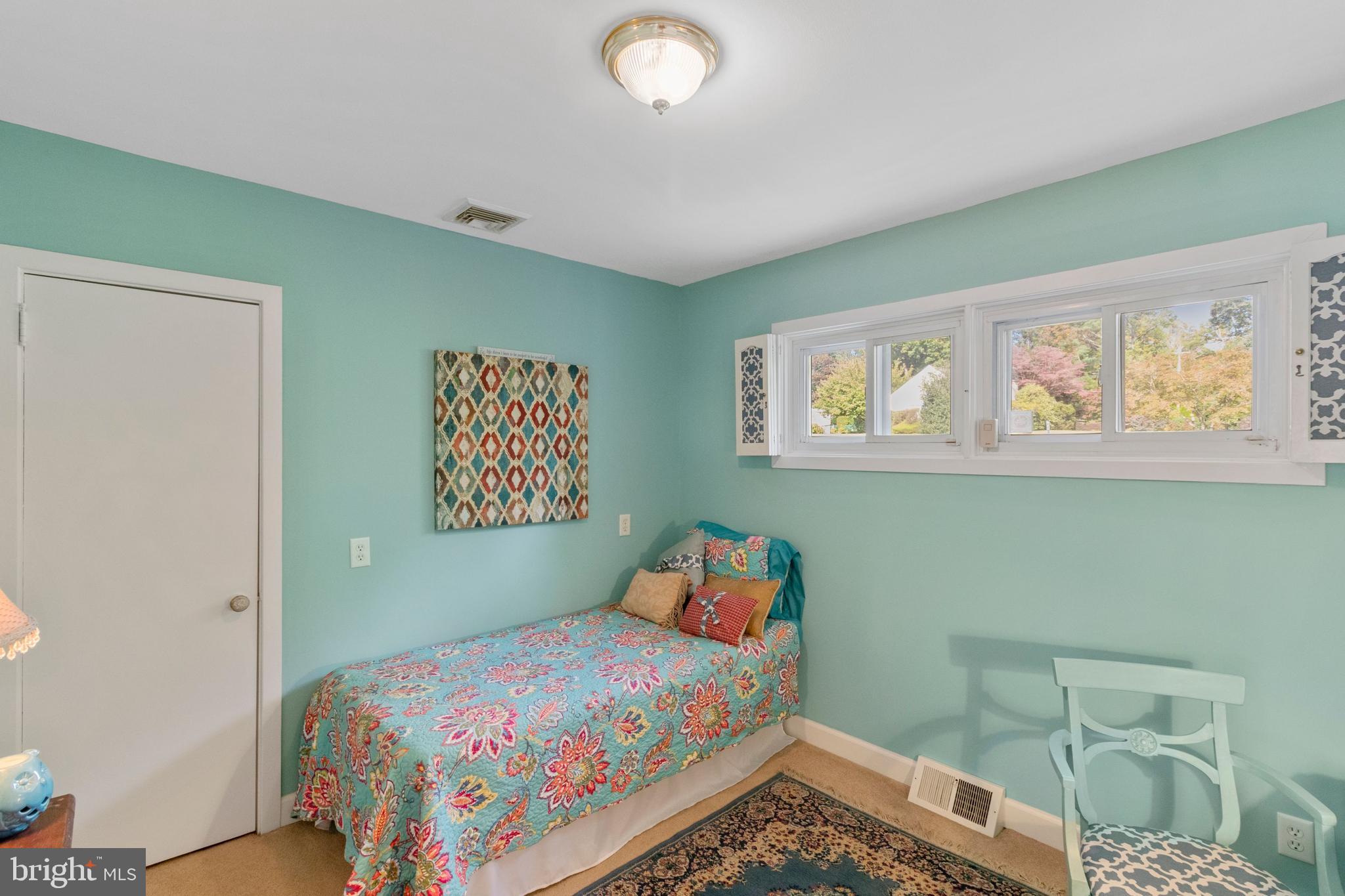 1087 Marie Road Rydal, PA 19046 - Photo 22 of 25