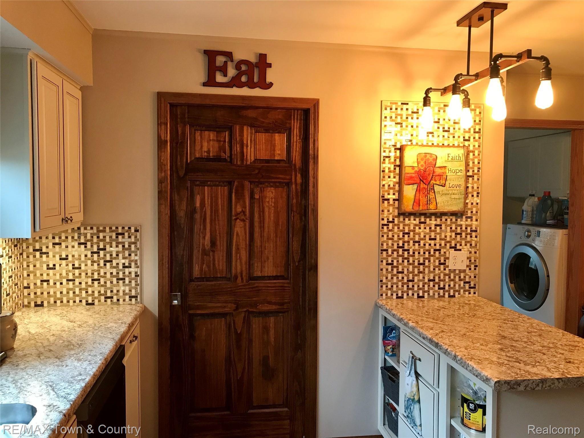 4099 Jefferson Road North Branch, MI 48461 - Photo 11 of 51 IMG-0676.jpg