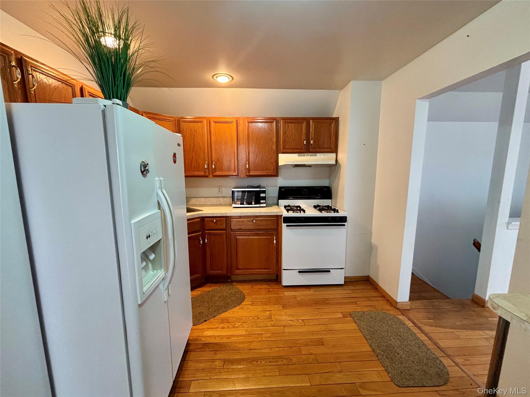 177-45 Meadow Road, Unit 2 Queens, NY 11434 - Photo 6 of 12 Gallery Image 6