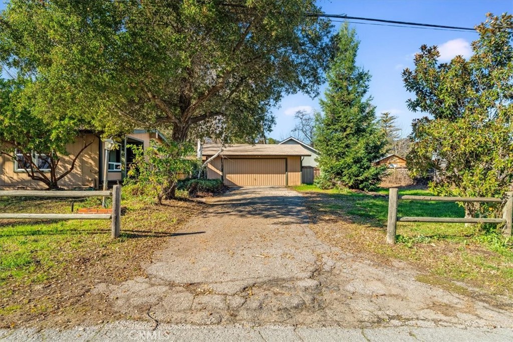 7450 Navajoa Avenue Atascadero, CA 93422 - Photo 3 of 20