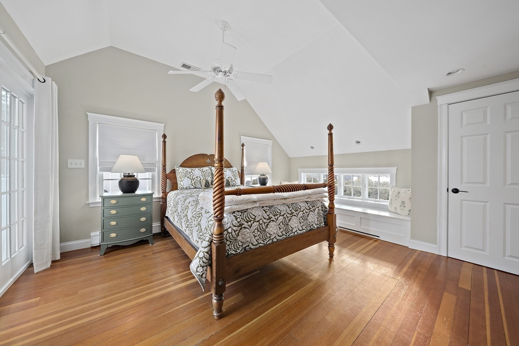 55 Crescent Avenue Scituate, MA 02066 - Photo 14 of 33