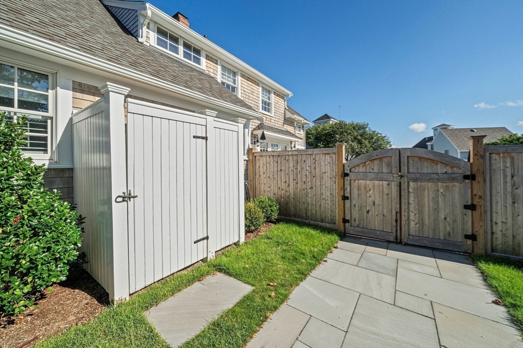 55 Crescent Avenue Scituate, MA 02066 - Photo 24 of 33