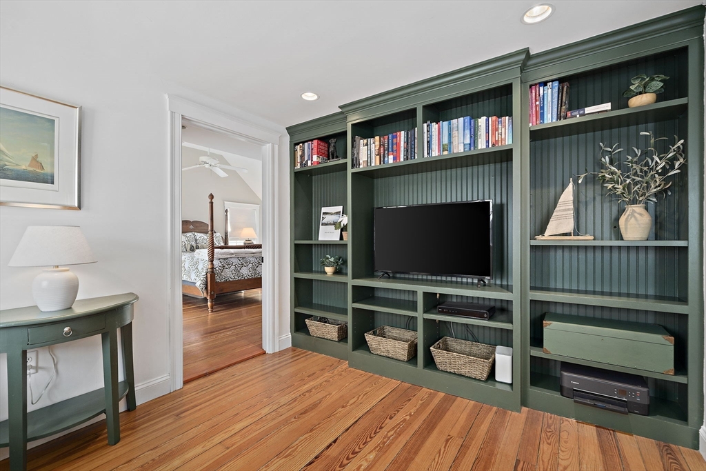 55 Crescent Avenue Scituate, MA 02066 - Photo 32 of 33