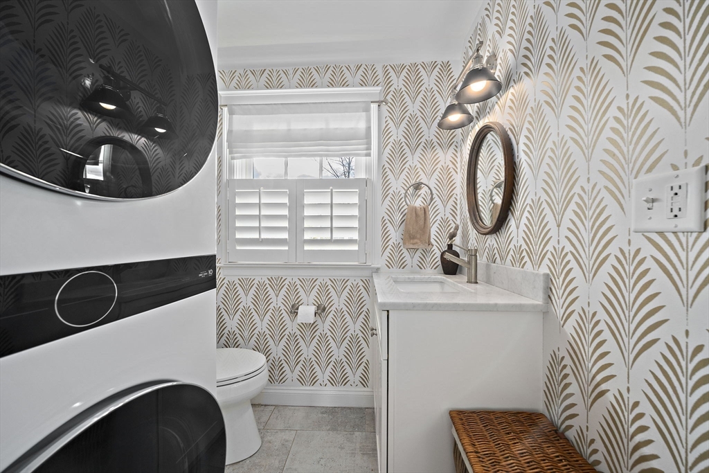 55 Crescent Avenue Scituate, MA 02066 - Photo 8 of 33