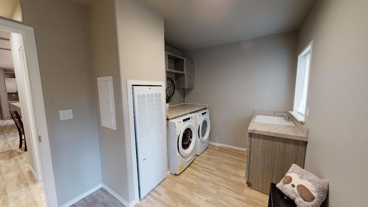 15971 Burgess Road La Pine, OR 97739 - Photo 26 of 32 15971-Burgess-Rd-11062021_115238