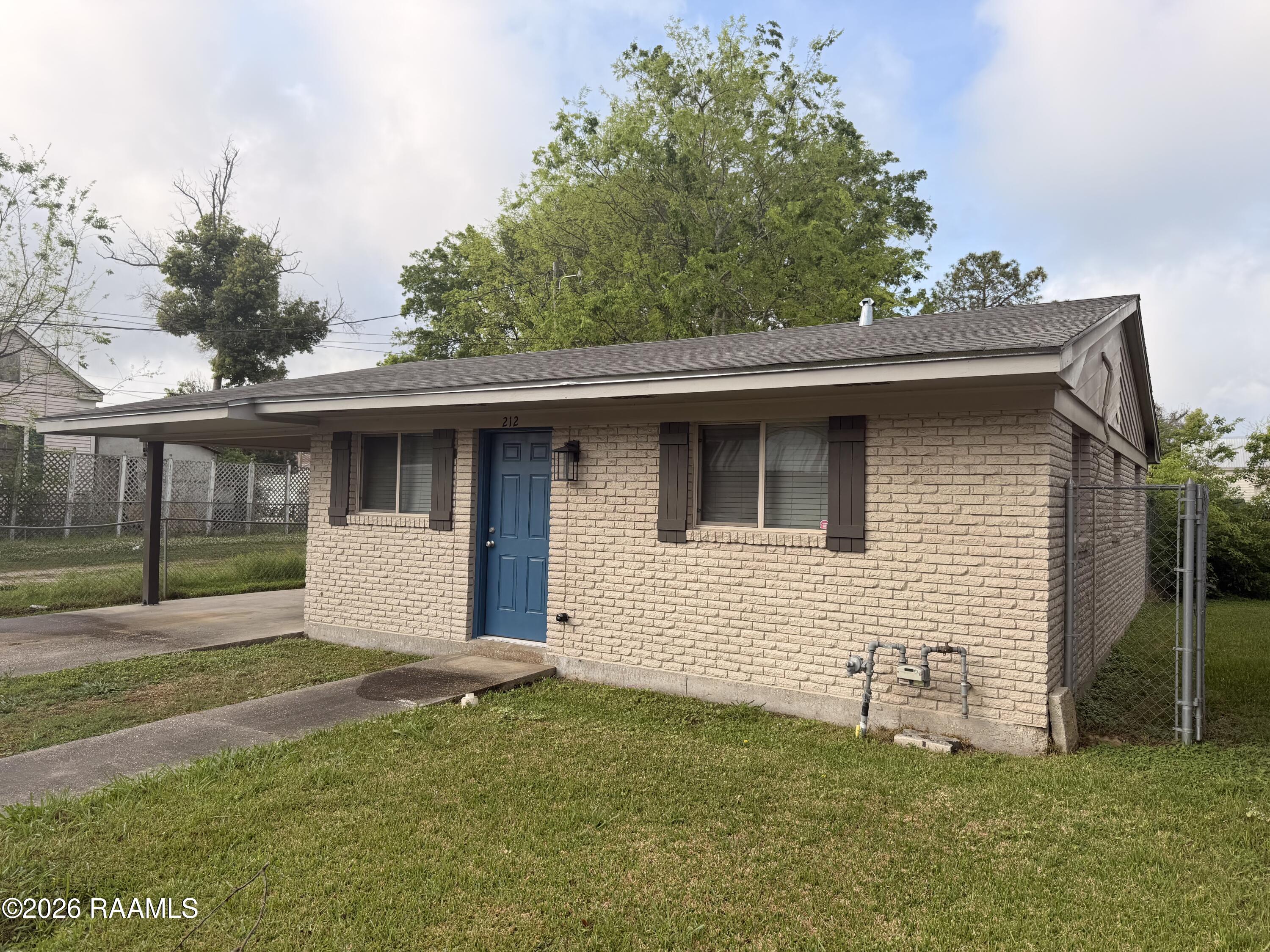 212 Hacker Street New Iberia, LA 70560 - Photo 6 of 7 IMG_4165