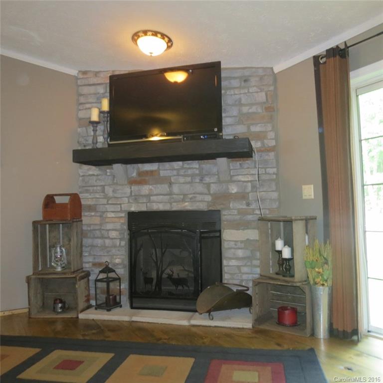 792 Pennsylvania Road Arden, NC 28704 - Photo 4 of 24 Gallery Image 4