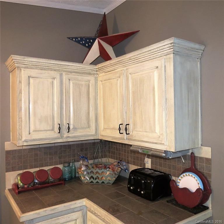 792 Pennsylvania Road Arden, NC 28704 - Photo 10 of 24 Gallery Image 10