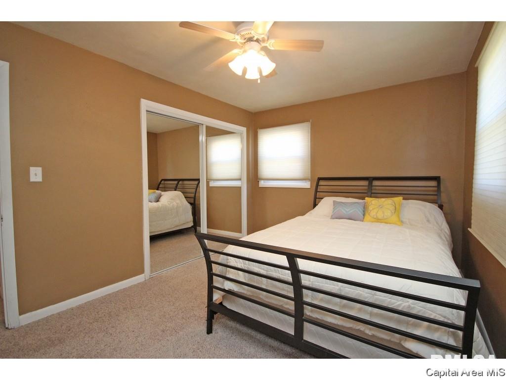5 Verna Drive Springfield, IL 62702 - Photo 9 of 25