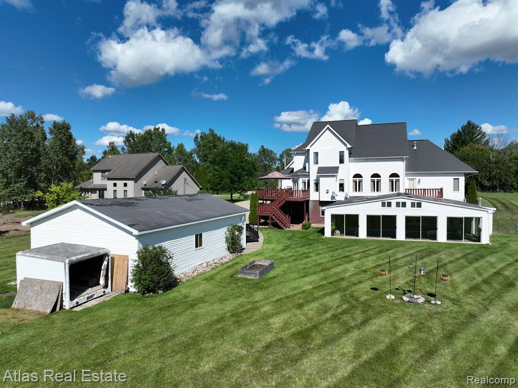 3333 North Henderson Road Davison, MI 48423 - Photo 6 of 72