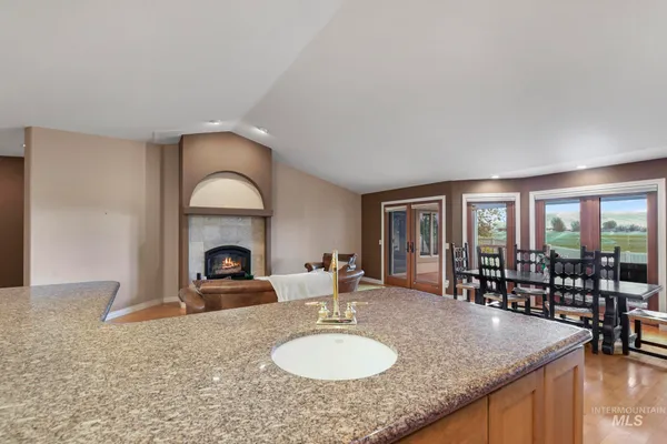 $600,000 | 389 Greenbrier Drive, Heyburn, ID 83336