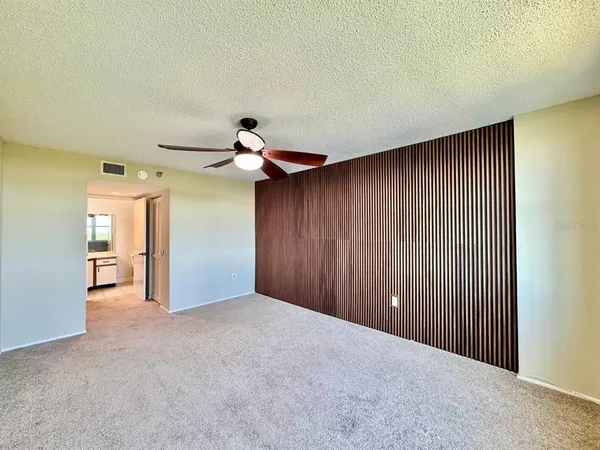$1,995 | 2333 Feather Sound Drive, Unit B503, Clearwater, FL 33762