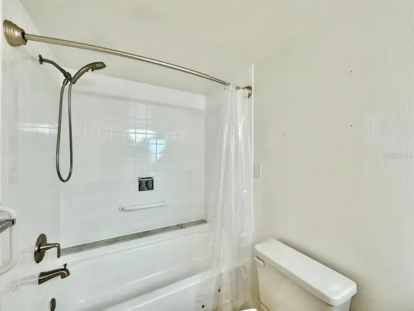 $1,995 | 2333 Feather Sound Drive, Unit B503, Clearwater, FL 33762