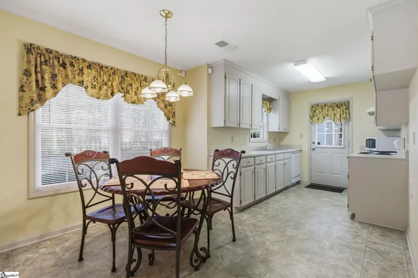 $209,900 | 206 Haltiwanger Road, Greenwood, SC 29649